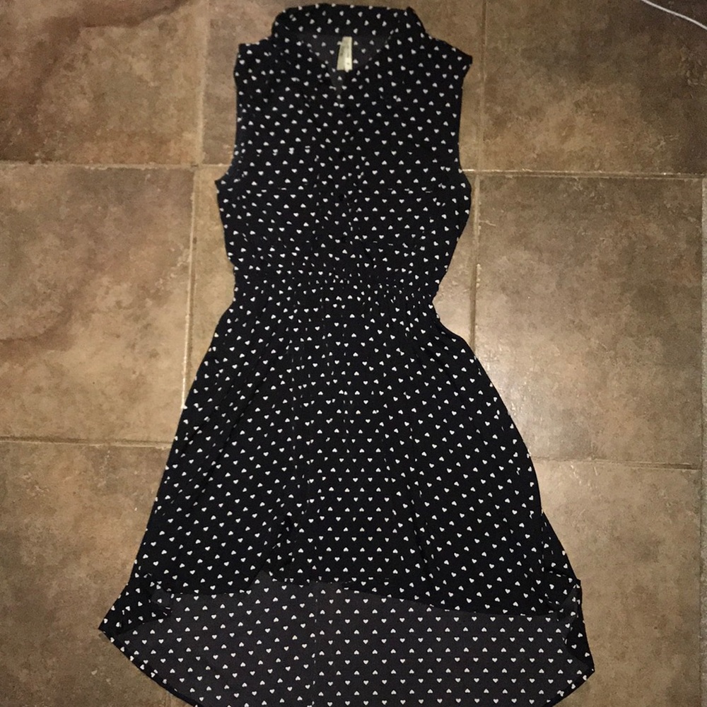 Cute, high/low dress